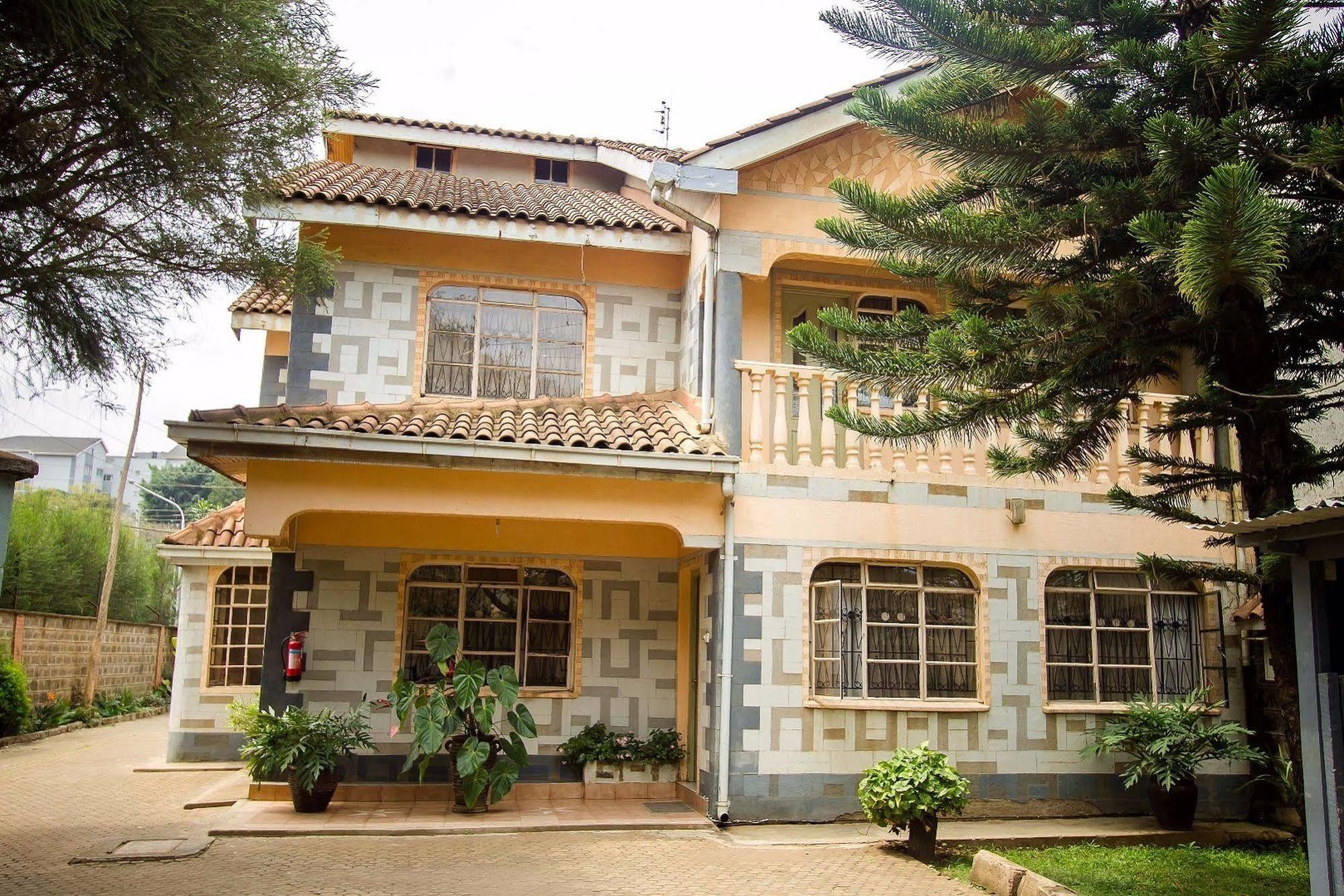 Magnolia Pine Bed & Breakfast Nairobi Exterior foto