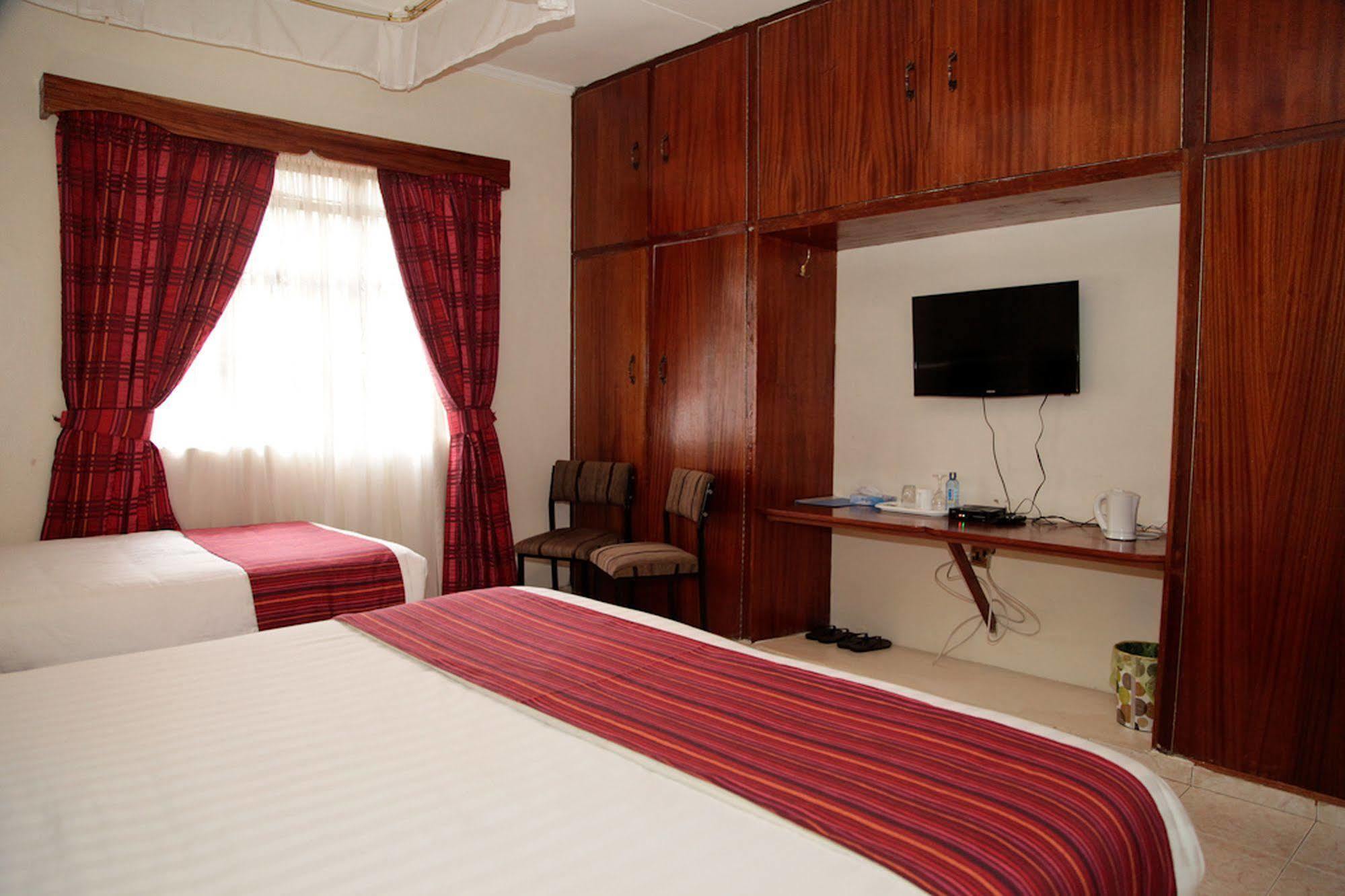 Magnolia Pine Bed & Breakfast Nairobi Exterior foto