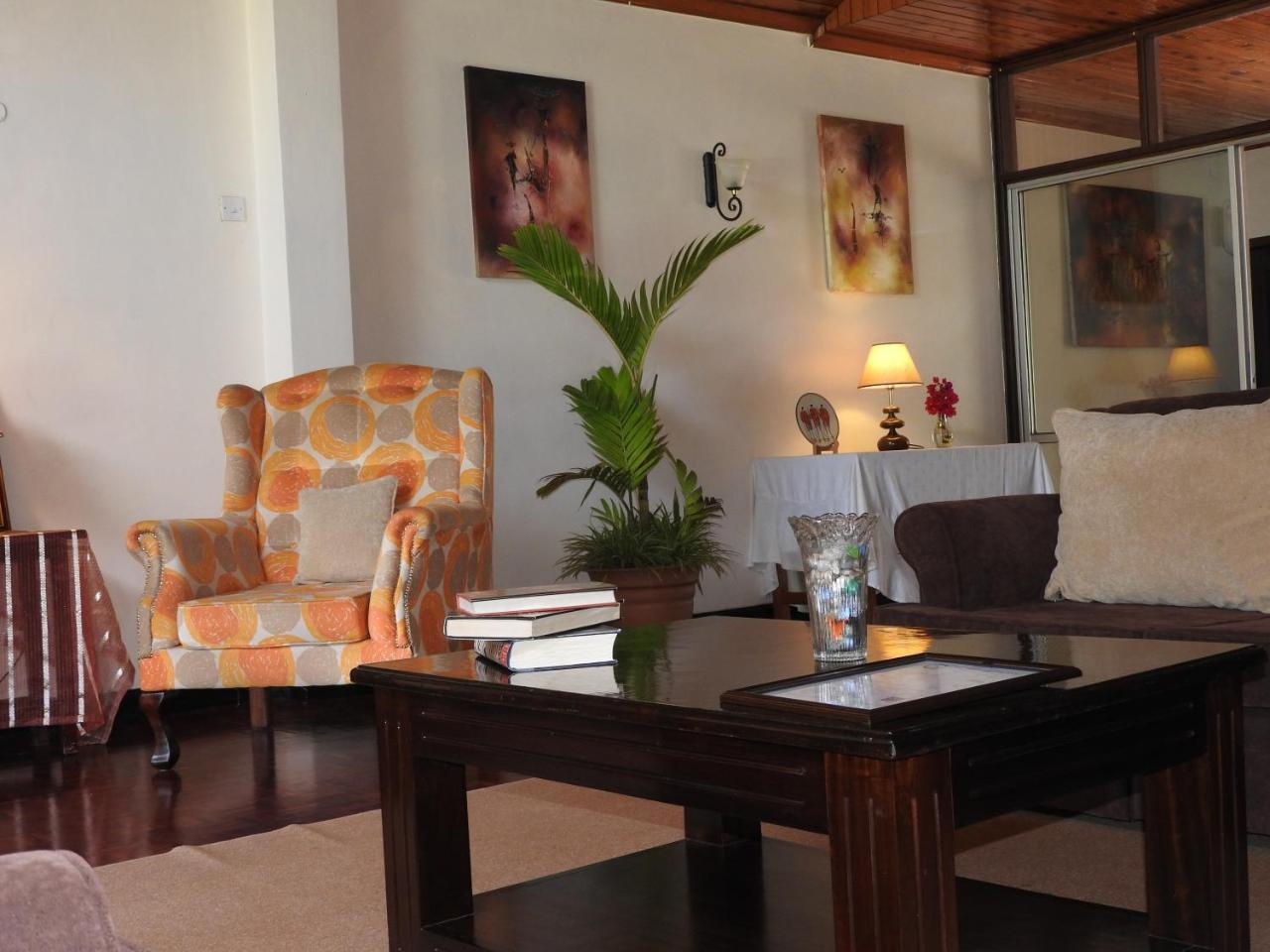 Magnolia Pine Bed & Breakfast Nairobi Exterior foto